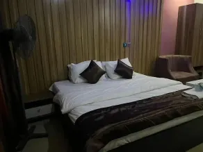 La Topik Hotel & Suites - Værelse