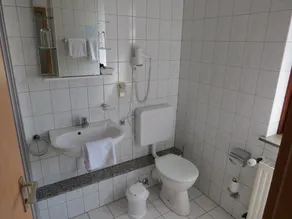 Hotel-Restaurant Zum Stern - Badeværelse