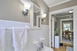 Cozy Cottage Near Dtwn Dining, Walk to Casino - Interiør
