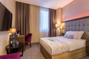 Admiral Hotel - Room