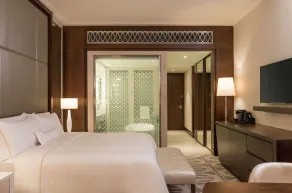 Hilton Dubai Al Habtoor City - Room