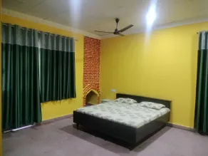An Authentic Village Farm Jhansi - Room