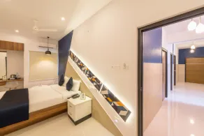 Treebo Premium Corner Stay - Room