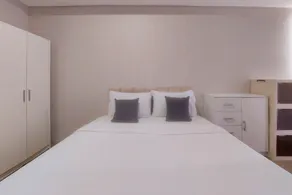 Good Studio Near Binus At Pacific Garden Apartment - Zimmer