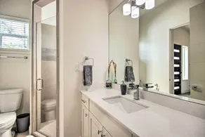 3-Story Home Near Museums, Nightlife & Downtown! - Interiør