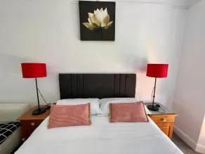 Golden Triangle Rooms - Camera