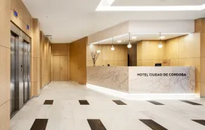 Exe Ciudad de Córdoba - Reception