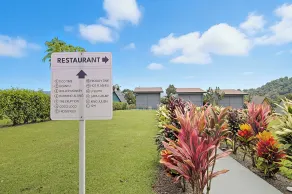 Junglo Resort and Spa - Rezeption
