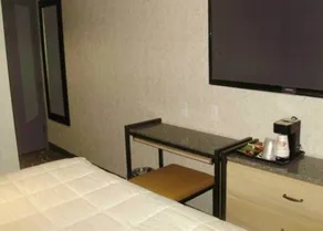 Rodeway Inn Near JFK Airport - Chambre