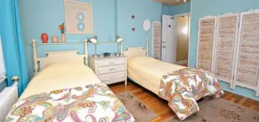 McGee's Inn - Chambre