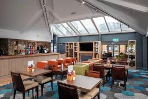 Holiday Inn Express Edinburgh Airport by IHG - Restaurante