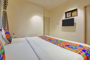 FabHotel Nisarg Villa - Chambre
