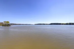 Dock & Fire Pit: Stunning Lake Sinclair Home! - Interior
