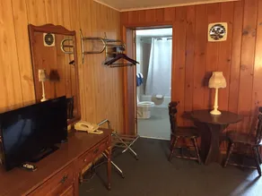 Blue Sky Motel - Camera