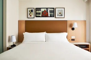 Hotel Indigo NYC Financial District by IHG - Camera