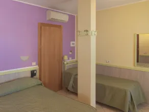 Hotel Arco Romana - Room