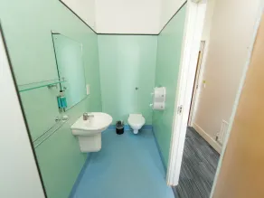 YHA National Forest - Hostel - Bathroom
