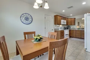 Swim, Golf & Unwind: Home 5 Mi to Lake Sumter! - Interiør