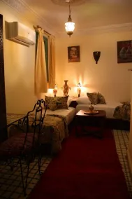 Ryad Meknassia - Rom