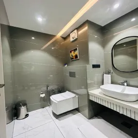 Five Elements Hotels Goldleaf Haldwani - Salle de bain