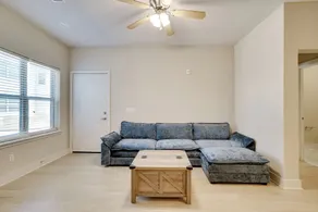 Pool Access, 1 Mi to Shops & Eats: Crowley Rental - Innvendig