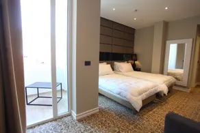 Senator Hotel - Room