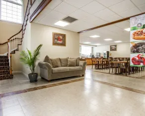 Quality Inn & Suites South Portland - Hall