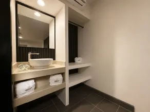 Sereno Business Inn - Bad