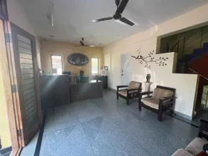 Jasmine Apartment Suites - Lobby