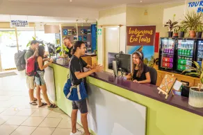 YHA Cairns Central - Reception
