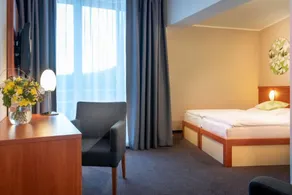 Atrium Hotel - Family friendly - Chambre