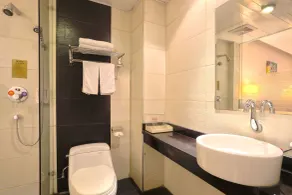 From K Huan Kai Hotel -Changsha Wuyi Plaza IFS Branch - Salle de bain