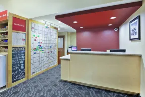 TownePlace Suites by Marriott Brookfield - Réception