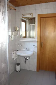 Haus Astoria - Salle de bain