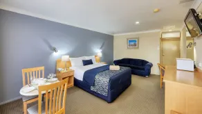 Edward Parry Motel and Apartments - Room
