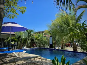 Rooms & Pool Macaws - Piscina