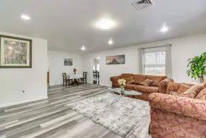 Family-friendly Home in Bowie w/ Fenced Yard! - Interiör