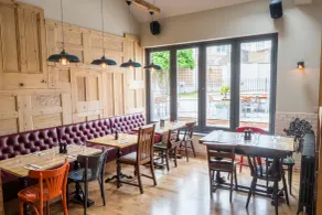 The Wellington - Restaurant