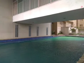 Good And Nice 1Br At Bogor Valley Apartment - Piscine