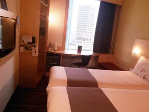ibis Sharq - Room