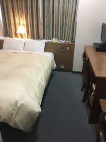 Hotel Crown Hills Matsuyama - Chambre