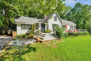 30 Acres & Pond: North Georgia Mtn Farmhouse - Interiør