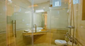 Smile Hotel - Bathroom