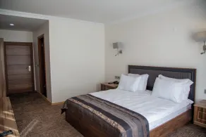 The Life Nest Hotel - Room