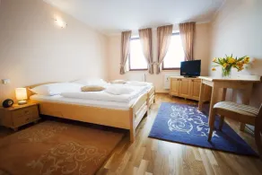Hotel Karpatsky Dvor Lozorno - Habitación