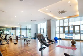 NaiBnB in Regalia Residence - Motionscenter