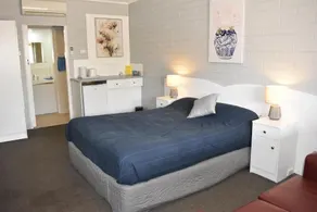 Peterborough Motel - Room