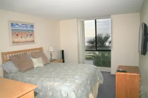 D17 - Beach Retreat - Room