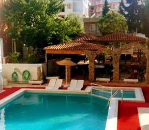 Yıldırım Otel - Piscina