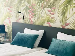 The Saints Sutor Hotel - Quarto